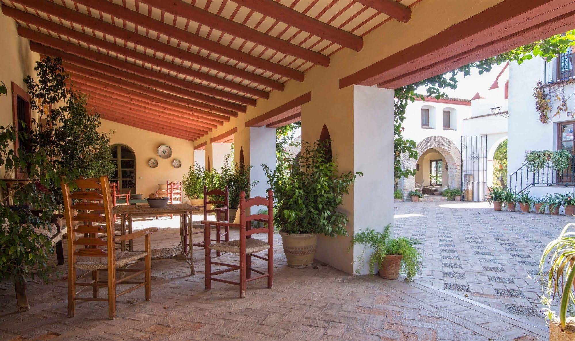 Affittacamere Hacienda de Orán Utrera Esterno foto