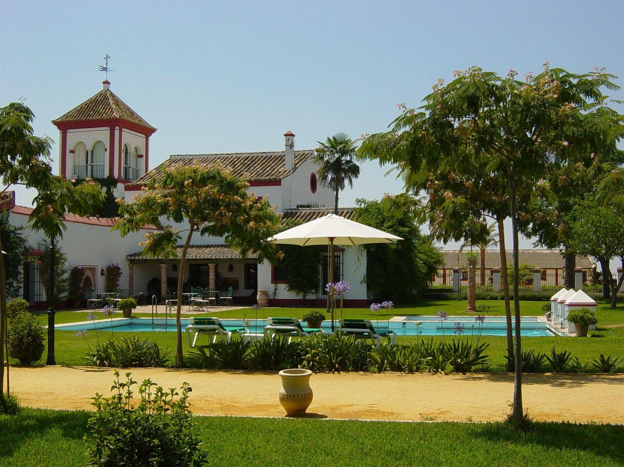 Affittacamere Hacienda de Orán Utrera Esterno foto