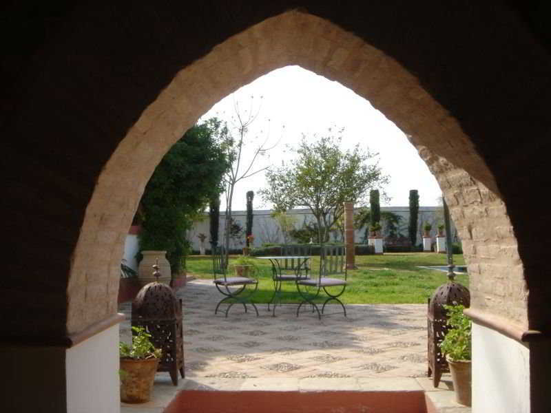 Affittacamere Hacienda de Orán Utrera Esterno foto